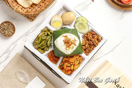 Menu Delivery L dan M Nasi Bakar