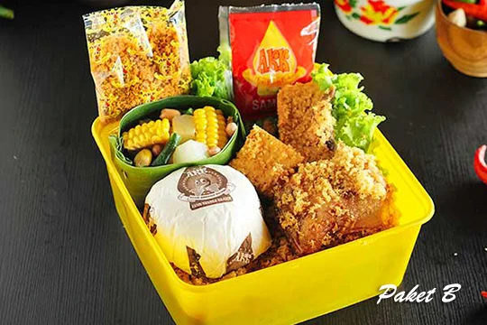 Ayam Kremes Kraton Delivery