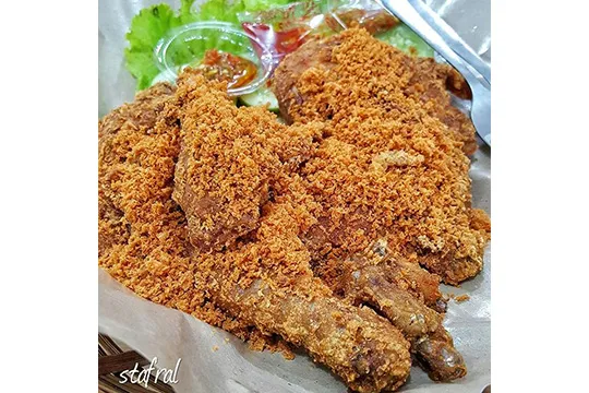 Menu Delivery Ayam Goreng Karawaci