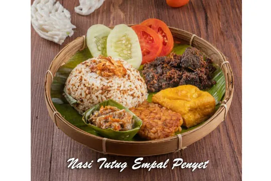 Menu Delivery Dapur Wareg