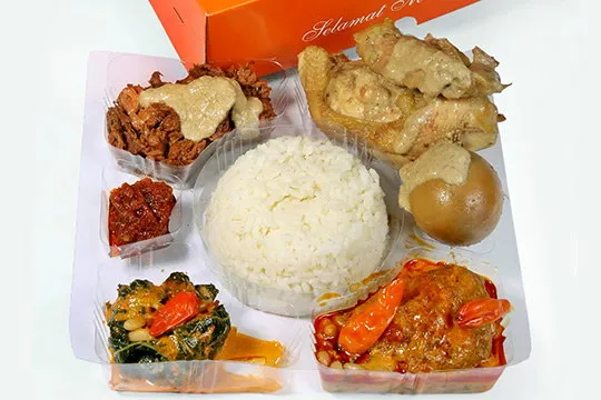 Menu Delivery Gudeg Bu Tjitro