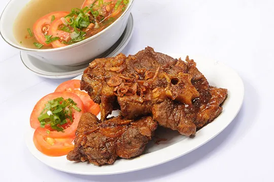 Menu Delivery Sop Buntut Ibu Samino