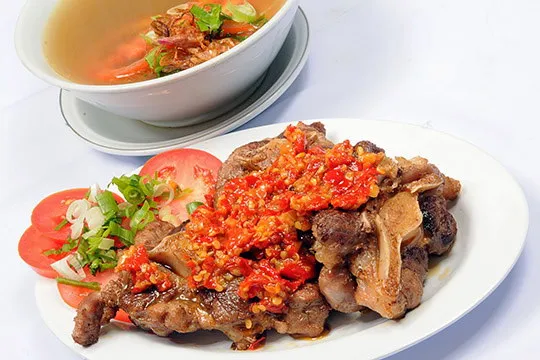 Menu Delivery Sop Buntut Ibu Samino